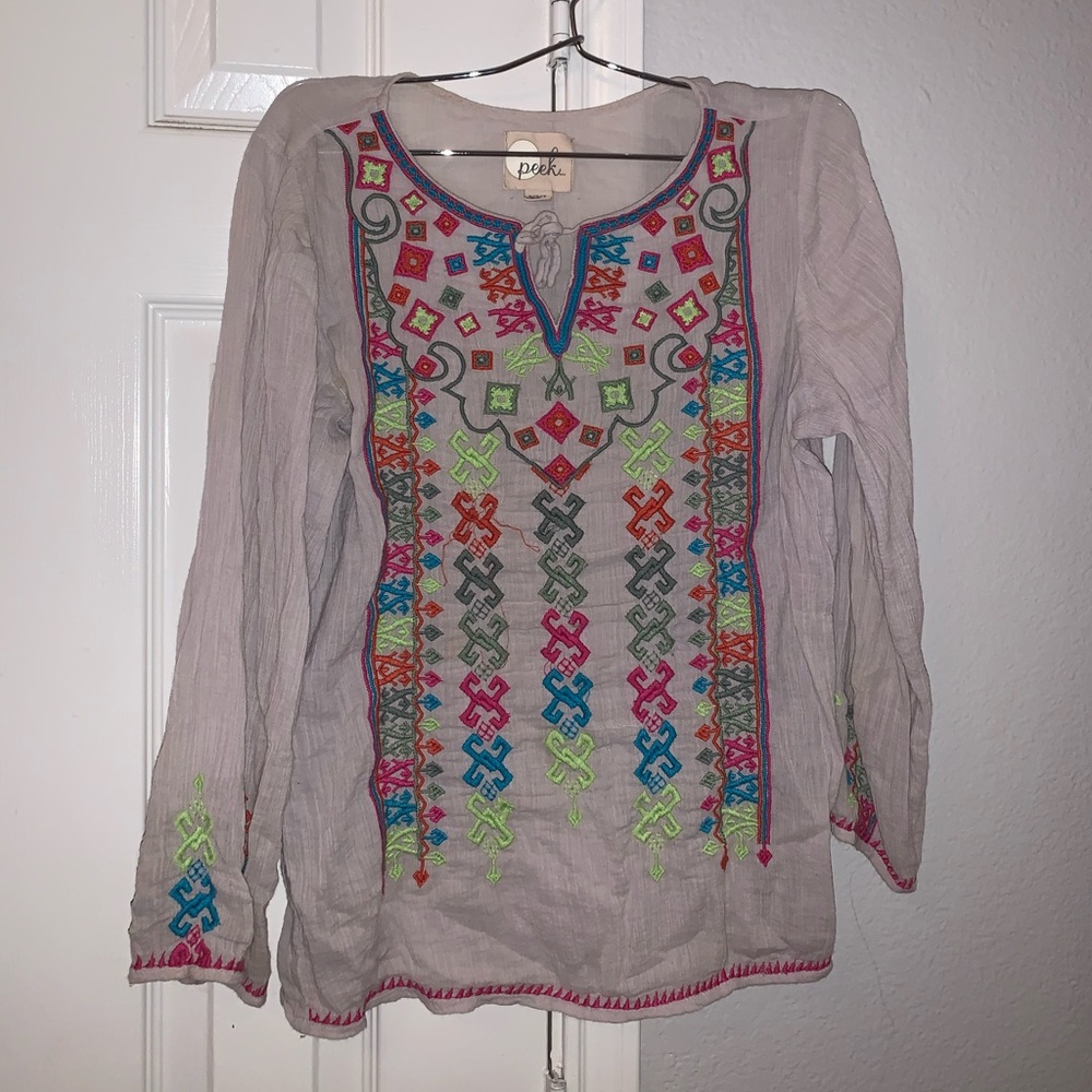 Peek embroidered blouse ❤️